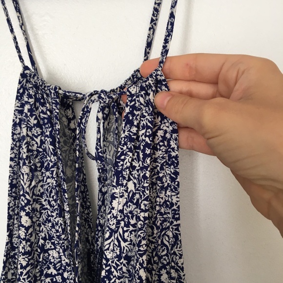 High Neck Floral Romper - Picture 3 of 3